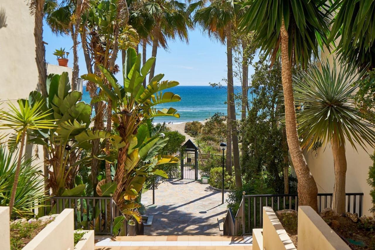 Oleholidays 225 Romana Playa Junto Al Mar Marbella Eksteriør billede