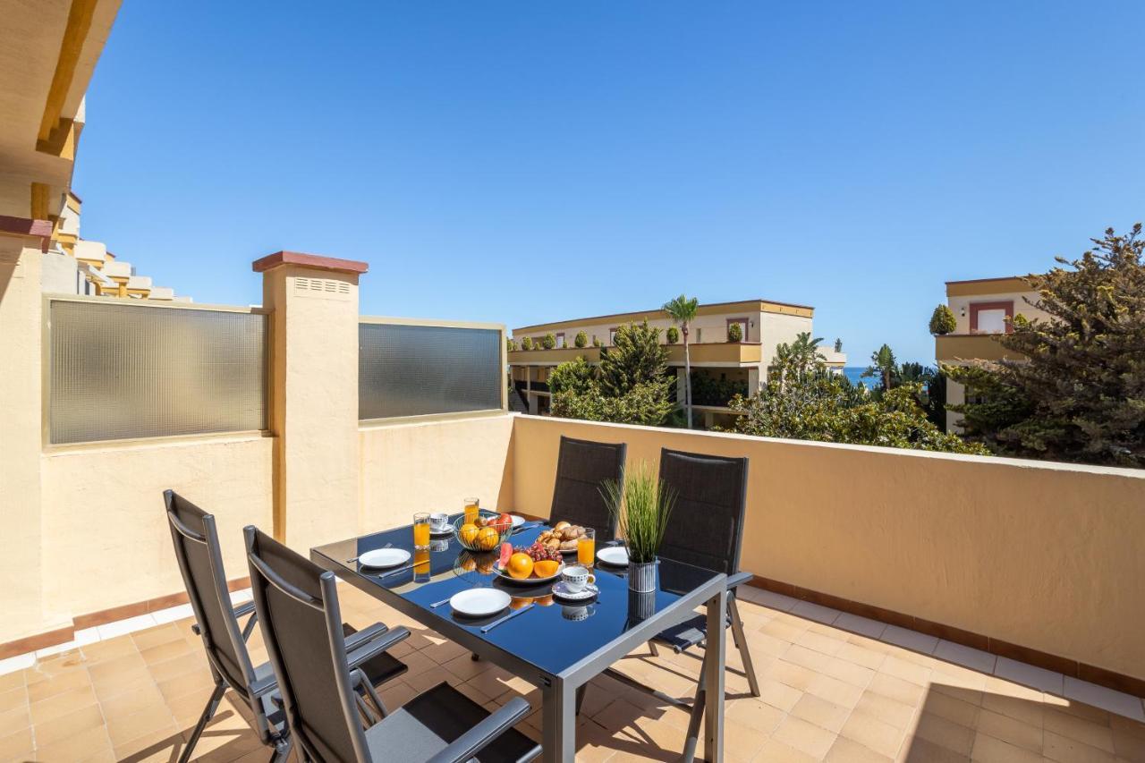 Oleholidays 225 Romana Playa Junto Al Mar Marbella Eksteriør billede