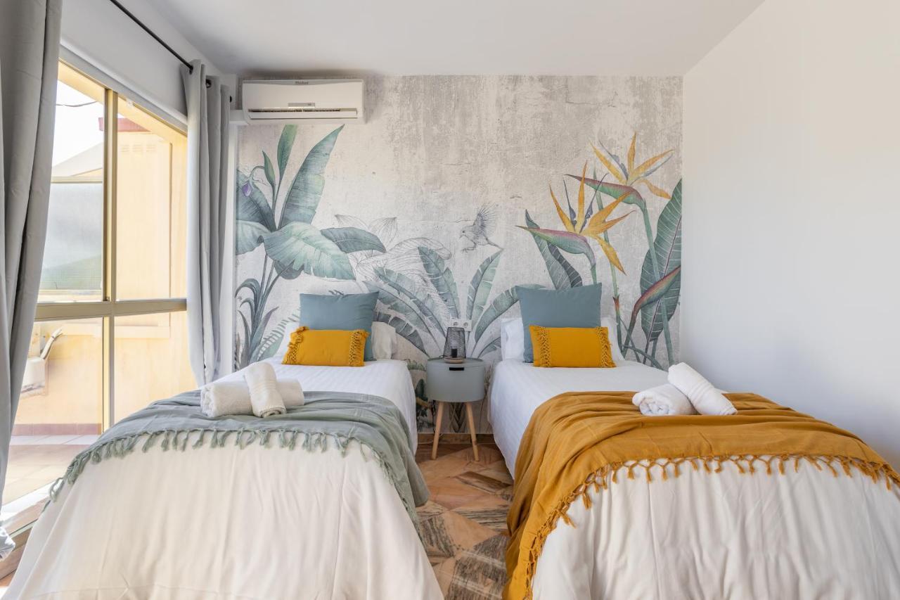 Oleholidays 225 Romana Playa Junto Al Mar Marbella Eksteriør billede
